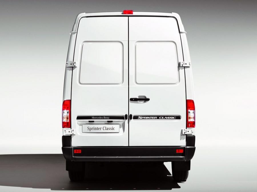  Mercedes-Benz Sprinter Classic 311CDI Van A3 2013 года  (фото 2 из 5)
